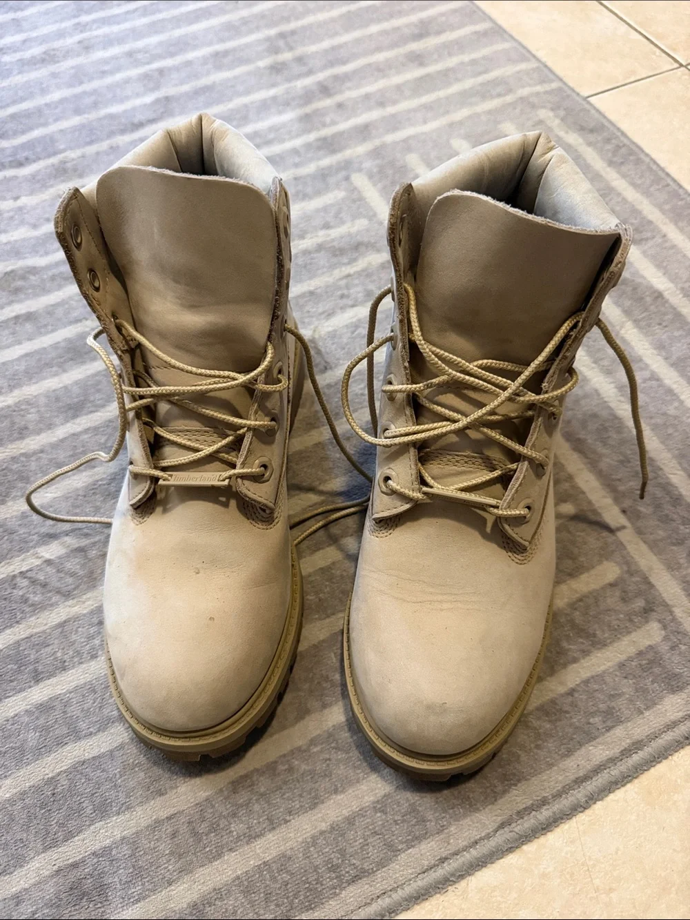 Timberland Tan Nubuck Lace-Up Boots